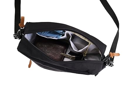 COACH アメリカンクラシック　ポーチ ショルダーバッグ アメリカンクラシックポーチ ブラック 2205832